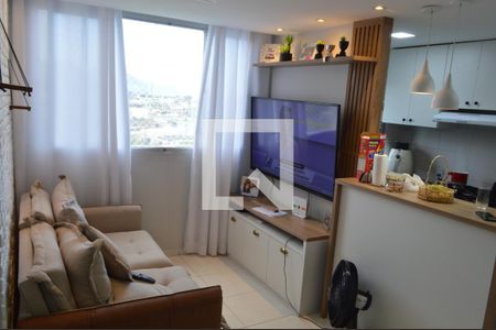 Sala de apartamento para alugar com 2 quartos, 45m² em Curicica, Rio de Janeiro