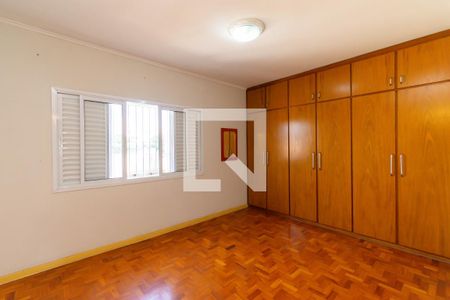 Quarto 1 de casa à venda com 3 quartos, 330m² em Vila Prudente, São Paulo