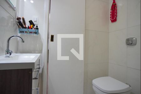 Banheiro Corredor de apartamento à venda com 3 quartos, 125m² em Cristo Redentor, Porto Alegre