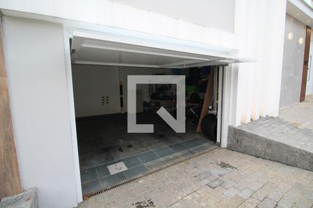 Garagem de casa de condomínio à venda com 4 quartos, 370m² em Taquara, Rio de Janeiro
