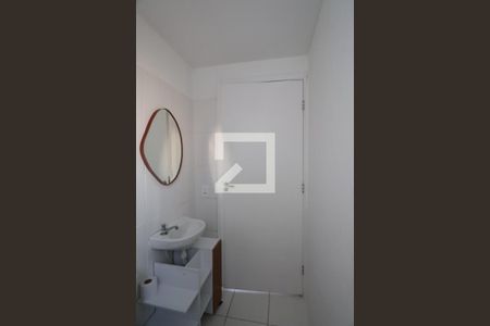 Banheiro de apartamento para alugar com 2 quartos, 42m² em Olaria, Canoas