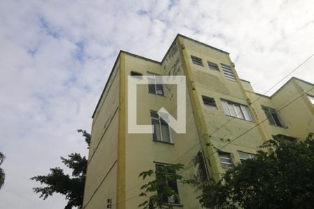 Placa de apartamento à venda com 1 quarto, 55m² em Parada de Lucas, Rio de Janeiro