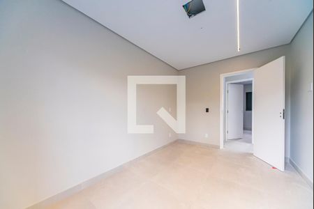 Suíte de casa à venda com 2 quartos, 110m² em Jardim Santo Alberto, Santo André