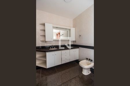 Banheiro da Suíte 1 de casa de condomínio à venda com 4 quartos, 380m² em Residencial Seis (alphaville), Santana de Parnaíba