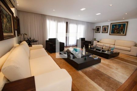 Sala de casa para alugar com 3 quartos, 800m² em Jardim Leonor, São Paulo