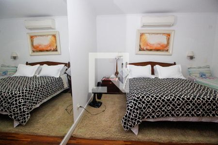 Suíte 1 de casa para alugar com 3 quartos, 800m² em Jardim Leonor, São Paulo