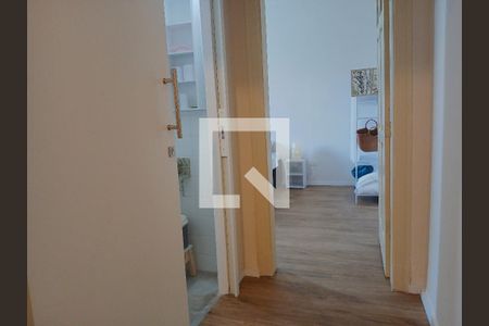 Corredor de apartamento para alugar com 1 quarto, 40m² em Centro Histórico de São Paulo, São Paulo