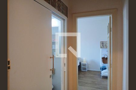 Corredor de apartamento para alugar com 1 quarto, 40m² em Centro Histórico de São Paulo, São Paulo