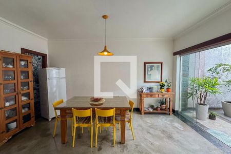 Sala de casa à venda com 3 quartos, 261m² em Padre Eustáquio, Belo Horizonte