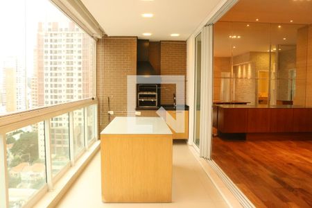 Varanda  de apartamento à venda com 3 quartos, 137m² em Perdizes, São Paulo