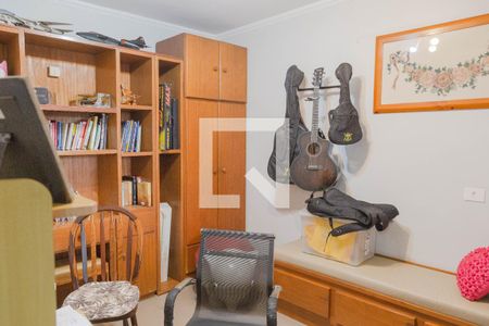 Quarto 2  de casa à venda com 4 quartos, 237m² em Jardim Munhoz, Guarulhos