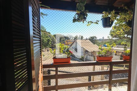 Vista da Suíte de casa à venda com 4 quartos, 400m² em Medianeira, Porto Alegre