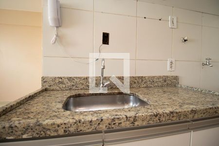 Cozinha e Área de Serviço de kitnet/studio à venda com 1 quarto, 27m² em Ceilândia Norte (ceilândia), Brasília