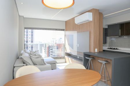 Sala de apartamento à venda com 2 quartos, 73m² em Perdizes, São Paulo