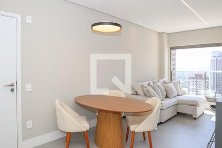 Sala de apartamento à venda com 2 quartos, 73m² em Perdizes, São Paulo