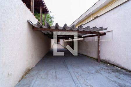 Garagem de casa à venda com 2 quartos, 90m² em Parque Boturussu, São Paulo