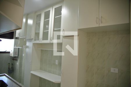 Cozinha de apartamento à venda com 3 quartos, 72m² em Santa Terezinha, São Bernardo do Campo