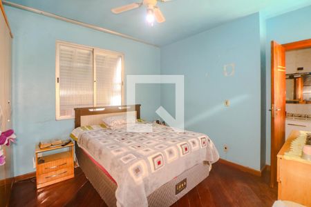 Suíte de casa à venda com 3 quartos, 170m² em Vila Jardim, Porto Alegre