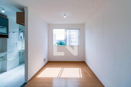 Sala de apartamento para alugar com 2 quartos, 41m² em Parque Esmeralda, São Paulo