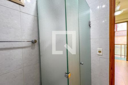 Banheiro da Suíte de apartamento para alugar com 3 quartos, 97m² em Baeta Neves, São Bernardo do Campo