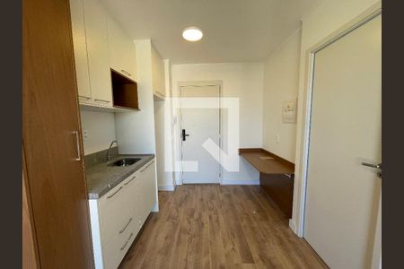Sala/Cozinha de apartamento para alugar com 1 quarto, 25m² em Vila Lageado, São Paulo