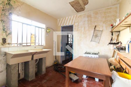 Área de Serviço de casa à venda com 3 quartos, 150m² em Vila Carmosina, São Paulo