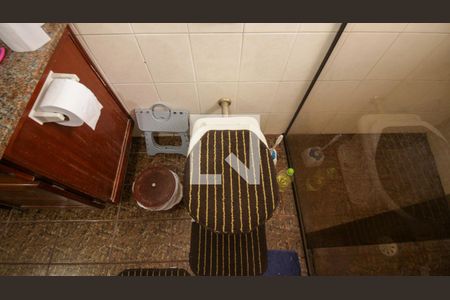 Banheiro da Suíte de casa à venda com 3 quartos, 120m² em Chácara Mafalda, São Paulo