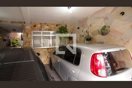 Garagem de casa à venda com 3 quartos, 120m² em Chácara Mafalda, São Paulo
