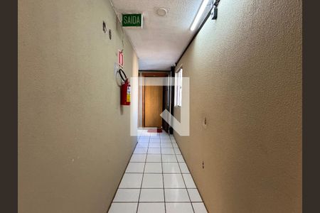 Corredor de apartamento à venda com 2 quartos, 43m² em São Miguel, São Leopoldo