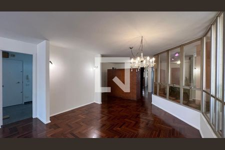 Sala de apartamento à venda com 3 quartos, 225m² em Cerqueira César, São Paulo