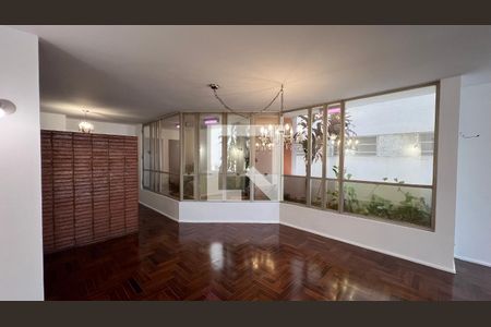 Sala de apartamento à venda com 3 quartos, 225m² em Cerqueira César, São Paulo