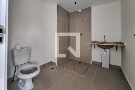 Banheiro de kitnet/studio para alugar com 1 quarto, 29m² em Vila São José, São Paulo