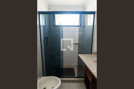 Banheiro da Suíte 1 Detalhe de apartamento para alugar com 3 quartos, 180m² em Vila Mascote, São Paulo