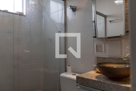 Banheiro de apartamento para alugar com 3 quartos, 75m² em Jardim America, Belo Horizonte