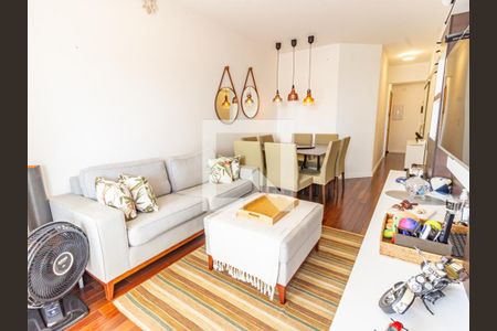 Sala de apartamento à venda com 2 quartos, 75m² em Vila Bertioga, São Paulo