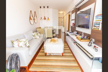 Sala de apartamento à venda com 2 quartos, 75m² em Vila Bertioga, São Paulo