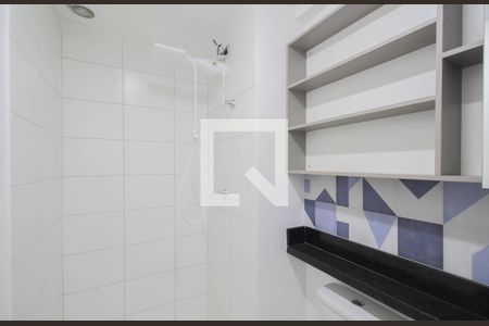 Banheiro de apartamento à venda com 1 quarto, 25m² em Vila Andrade, São Paulo