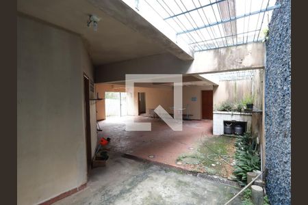 Garagem de casa à venda com 3 quartos, 177m² em Jardim Dona Sinha, São Paulo