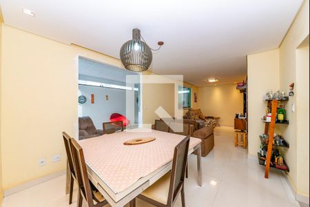 Sala de apartamento à venda com 3 quartos, 180m² em Coração Eucarístico, Belo Horizonte