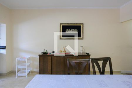 Sala de Jantar de casa à venda com 6 quartos, 250m² em Vila Lageado, São Paulo