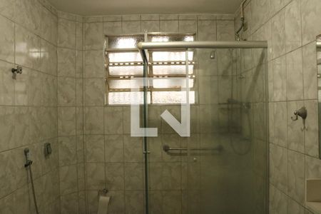 Banheiro de apartamento para alugar com 3 quartos, 150m² em Perdizes, São Paulo