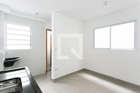 Sala/Cozinha de apartamento à venda com 1 quarto, 25m² em Vila Carrão, São Paulo