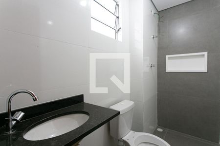 Banheiro de apartamento à venda com 1 quarto, 25m² em Vila Carrão, São Paulo
