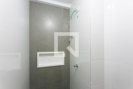 Banheiro de apartamento à venda com 1 quarto, 25m² em Vila Carrão, São Paulo