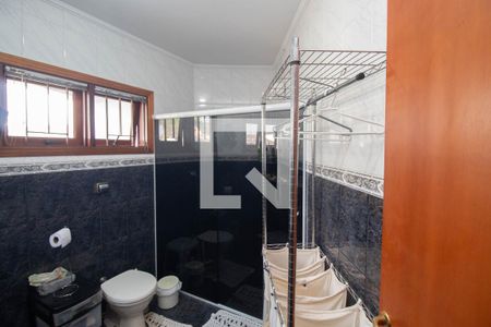 Banheiro da Suíte 3 de casa à venda com 3 quartos, 391m² em Jardim Guapira, São Paulo