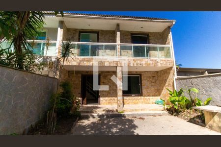 Fachada  de apartamento à venda com 3 quartos, 225m² em Engenho do Mato, Niterói