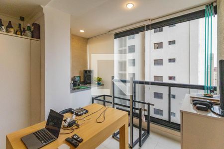 Sala/Cozinha de apartamento à venda com 2 quartos, 44m² em Campo Belo, São Paulo