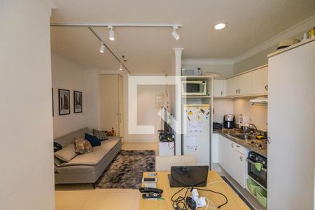 Sala/Cozinha de apartamento à venda com 2 quartos, 44m² em Campo Belo, São Paulo