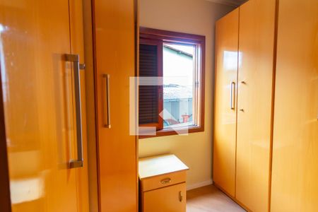 Quarto 3 de casa à venda com 4 quartos, 220m² em Vila Osasco, Osasco