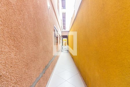Quintal de casa à venda com 4 quartos, 220m² em Vila Osasco, Osasco